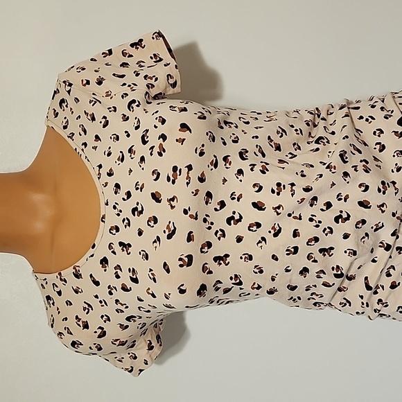 Isabel Maternity Leopard Print Dress Size Small - Picture 3 of 9